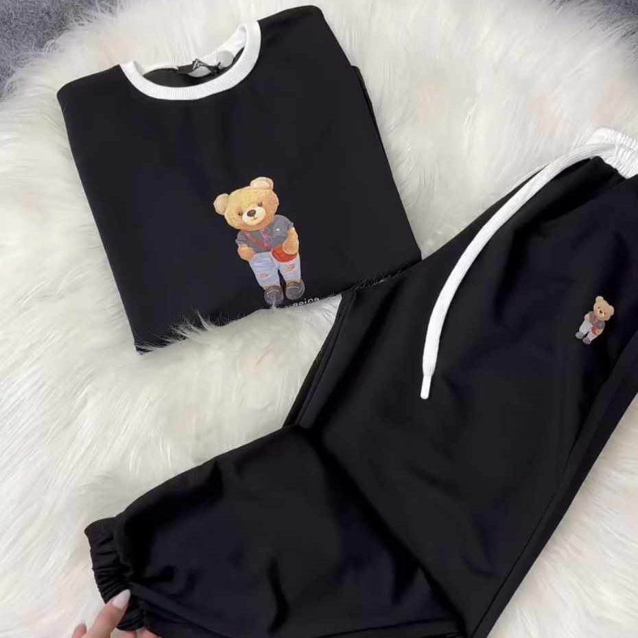 Bear Going Drop-Shoulder Style 2-Pcs Summer Dry-Fit Tracksuit For Her. WSTS-03 Main image