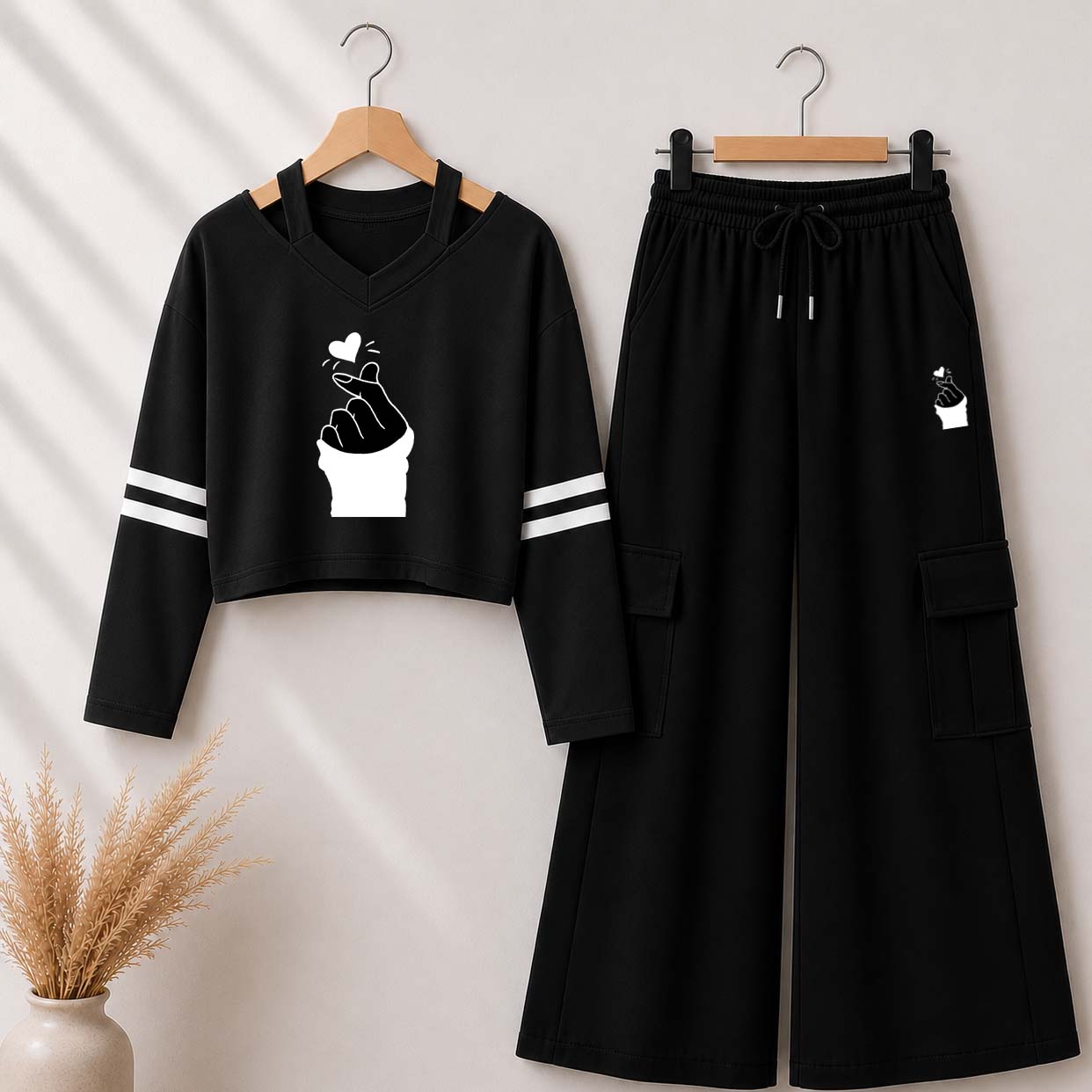 Black Chutki Printed V-Neck Shoulder Strap & Cargo Trouser Style 2-Pcs Summer Tracksuit. D-6 Main image